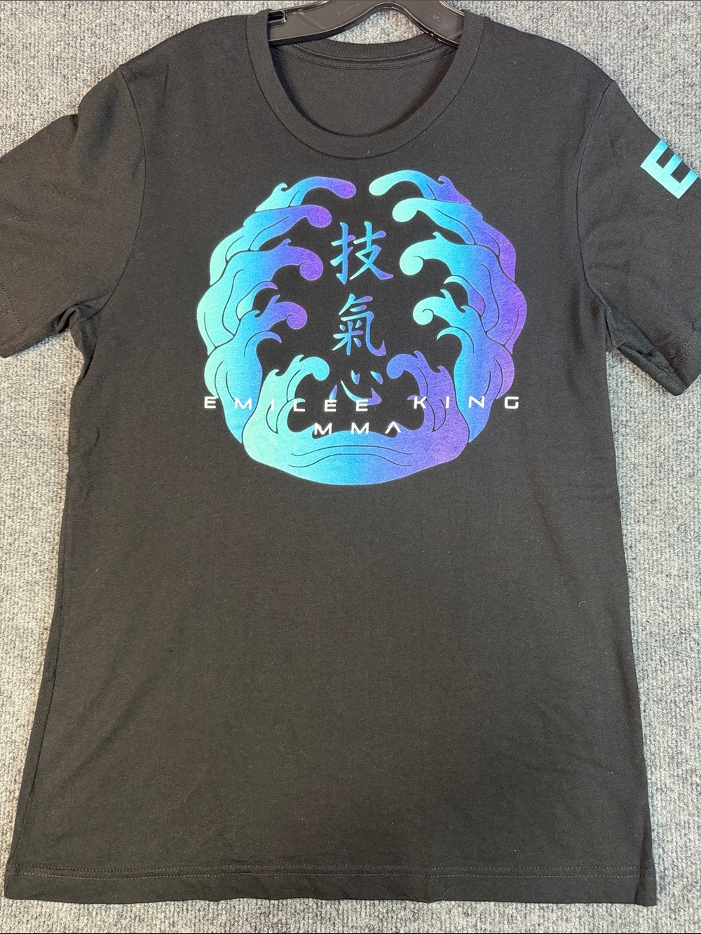 Emilee King MMA Men's Medium Martial Arts Graphic T Shirt Black Purple Blue
